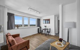 21St Floor Centrum Studio - Balcony, City View, Ac - By Rentujemy